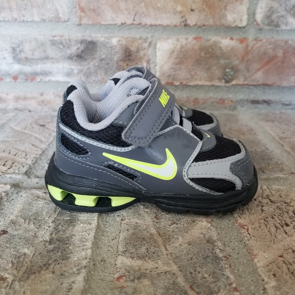 infant nike react